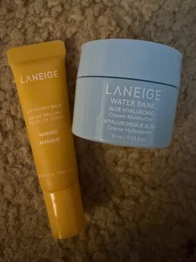 LANEIGE Blue Cream Moisturizer & Mango Lip Balm mini set